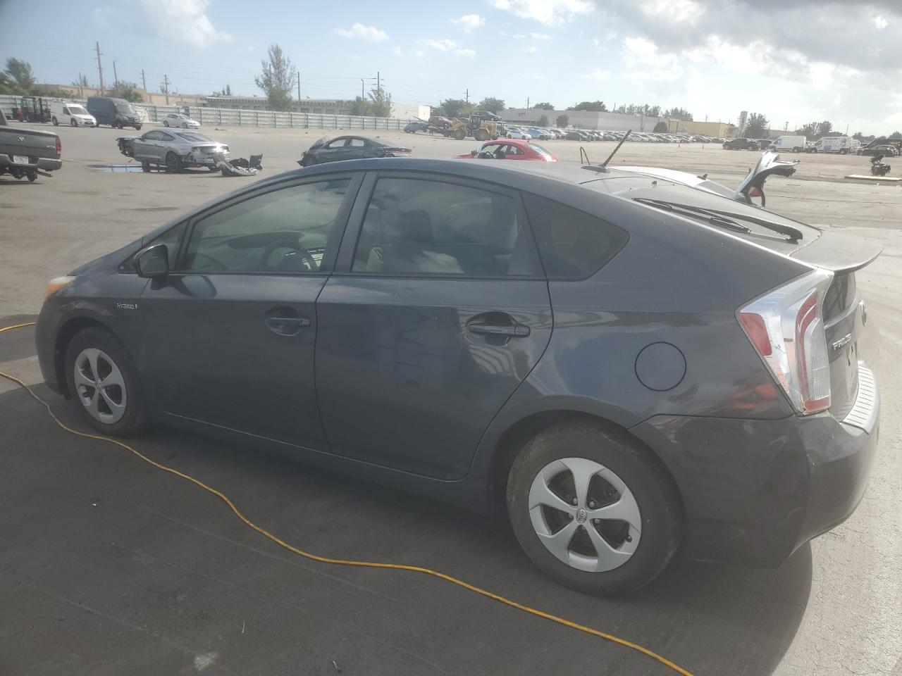 VIN JTDKN3DU9D1624274 2013 TOYOTA PRIUS no.2