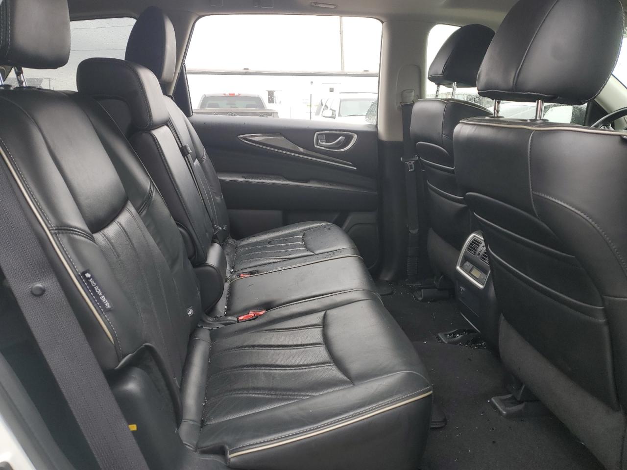 2019 Infiniti QX60 - Image 12