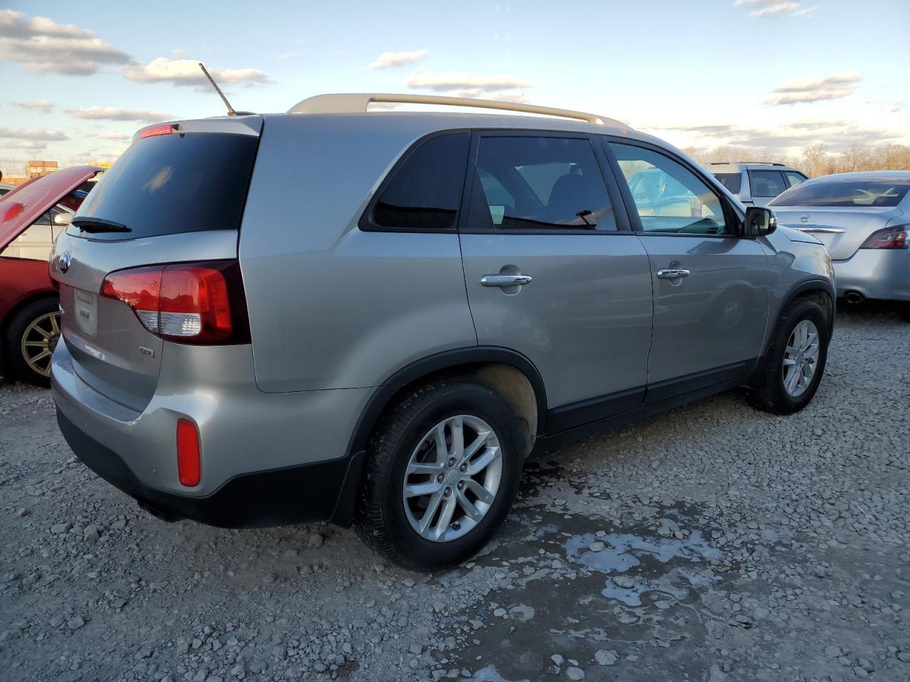 2014 Kia Sorento - Image 3