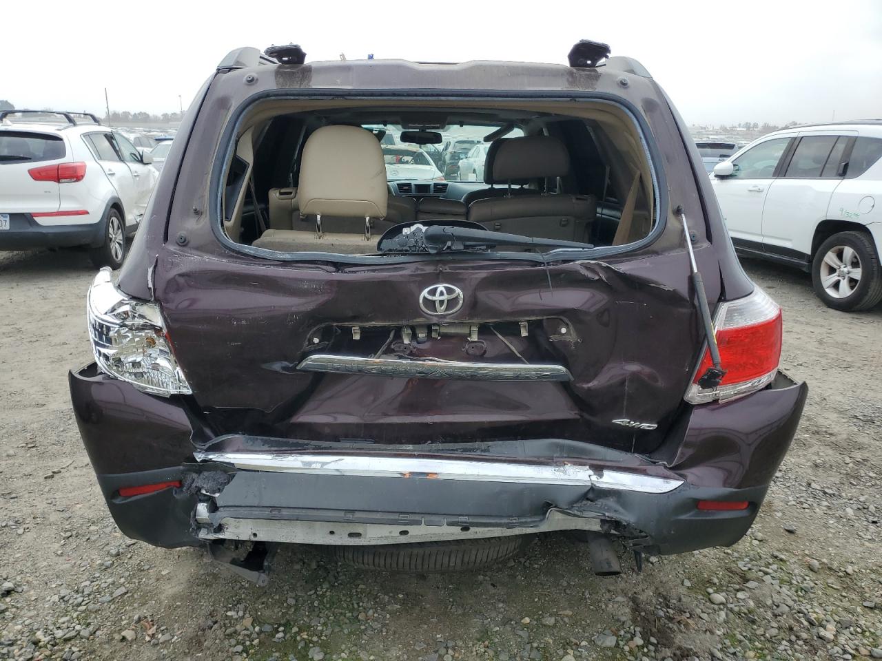 VIN 5TDBK3EH1DS218132 2013 TOYOTA HIGHLANDER no.6