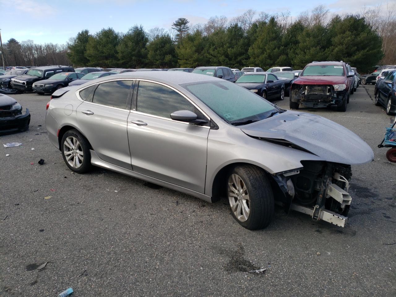 2015 Chrysler 200 - Image 4