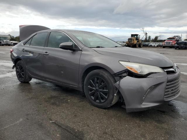 Sedans TOYOTA CAMRY 2017 Gray