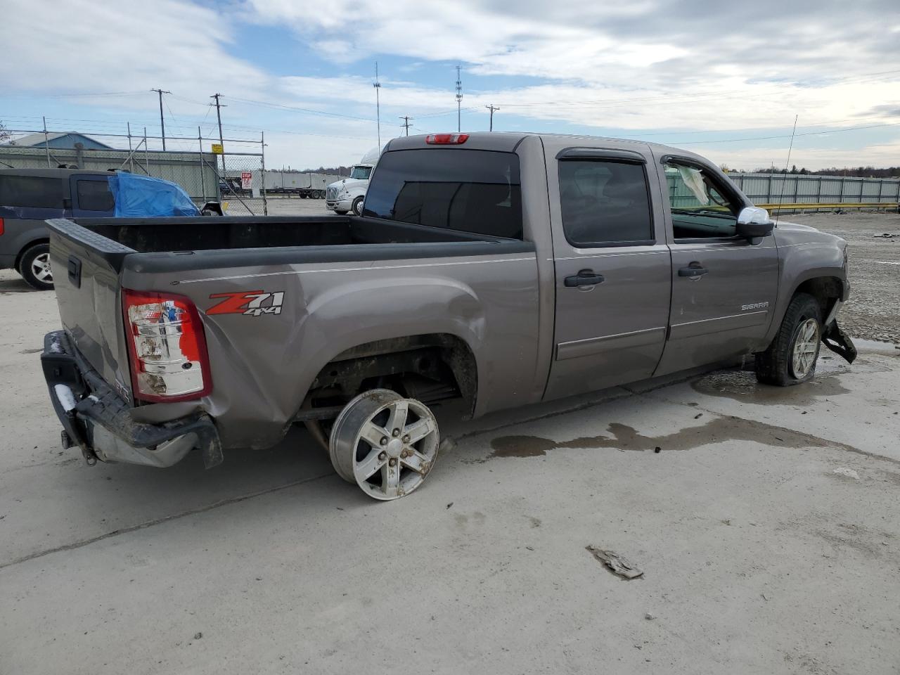 2012 GMC Sierra - Image 3