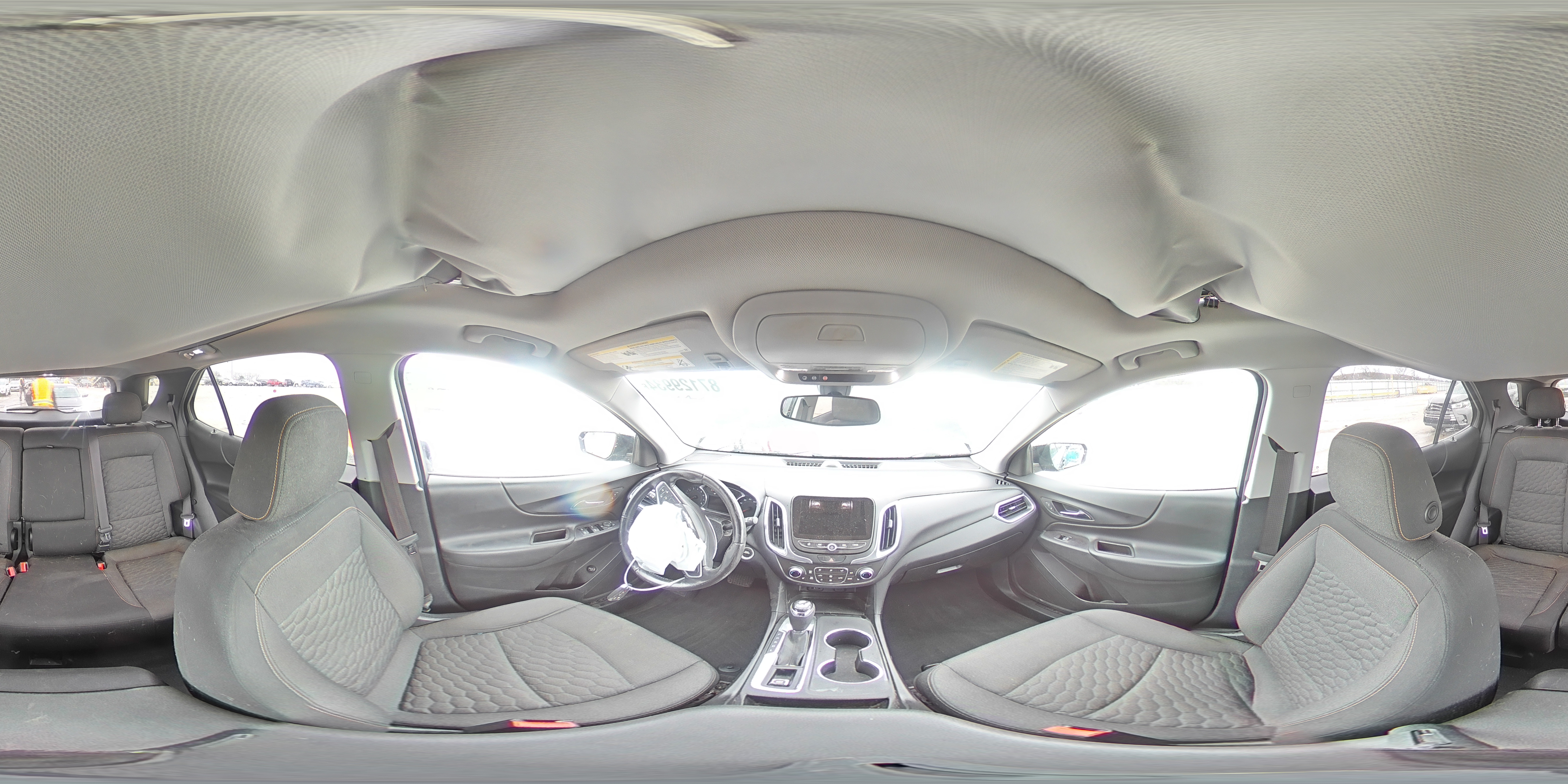 2018 Chevrolet Equinox - Image 15