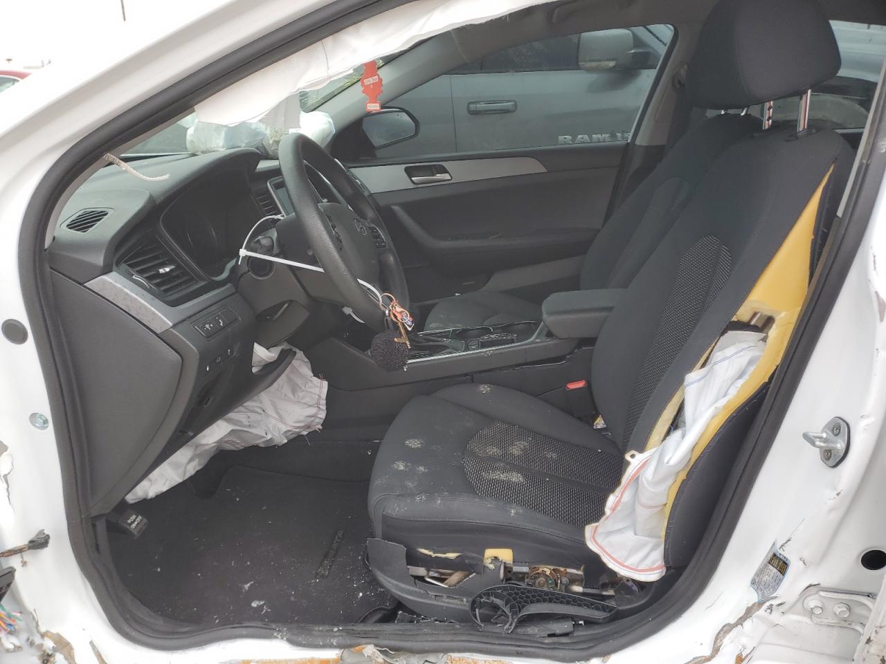 2019 Hyundai Sonata - Image 7