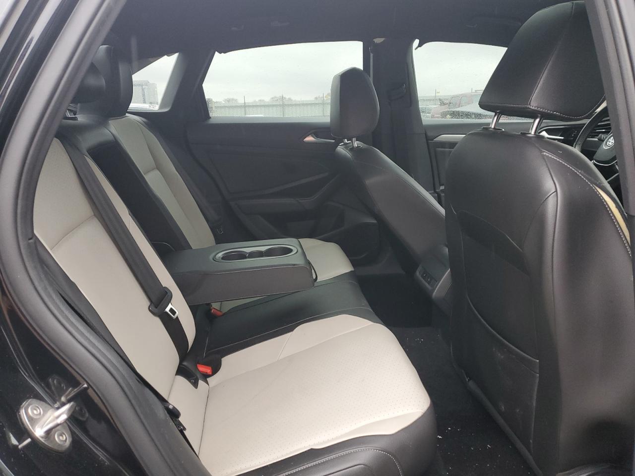 2020 Volkswagen Jetta - Image 10