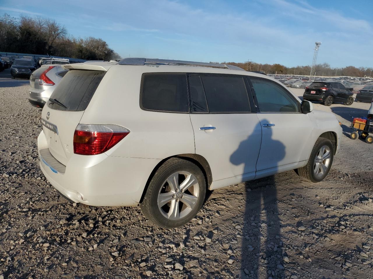 2010 Toyota Highlander - Image 3