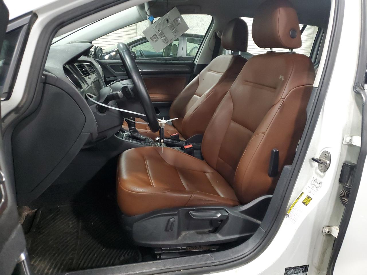 2017 Volkswagen Golf - Image 7
