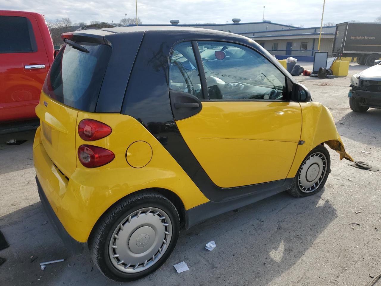 VIN WMEEJ3BAXEK739383 2014 SMART FORTWO no.3