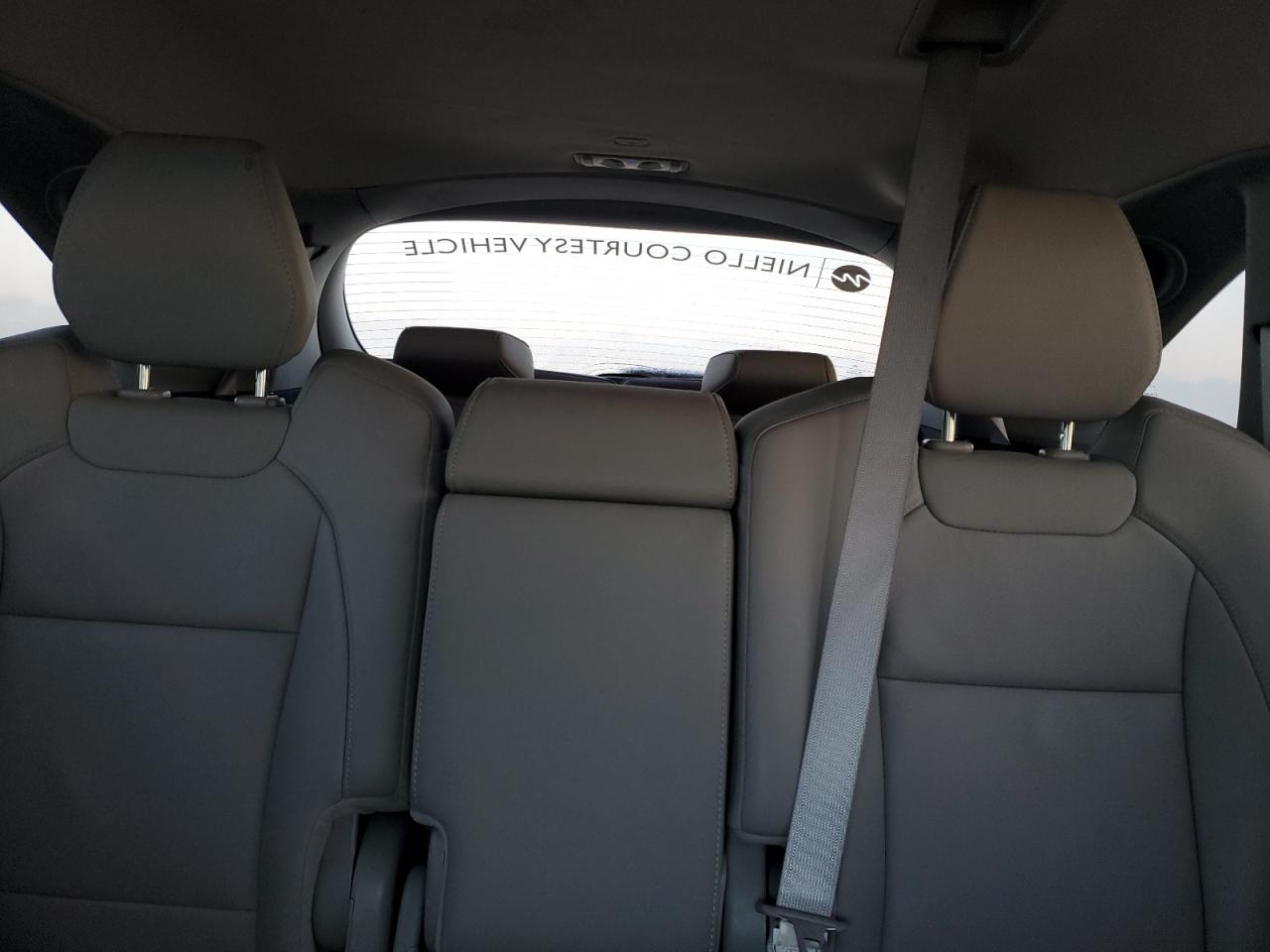 2018 Acura MDX - Image 10
