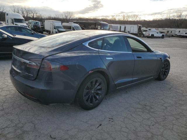  TESLA MODEL S 2019 Серый