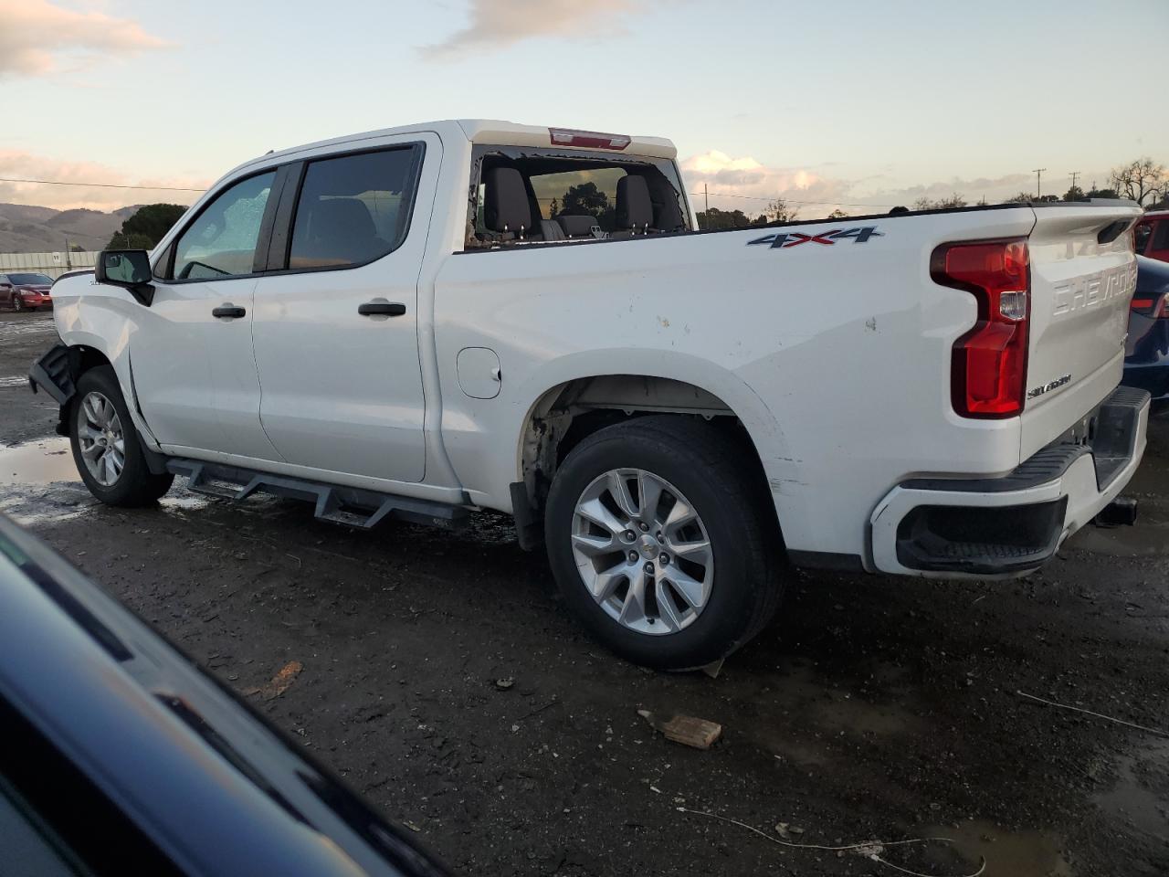 2020 Chevrolet Silverado - Image 2