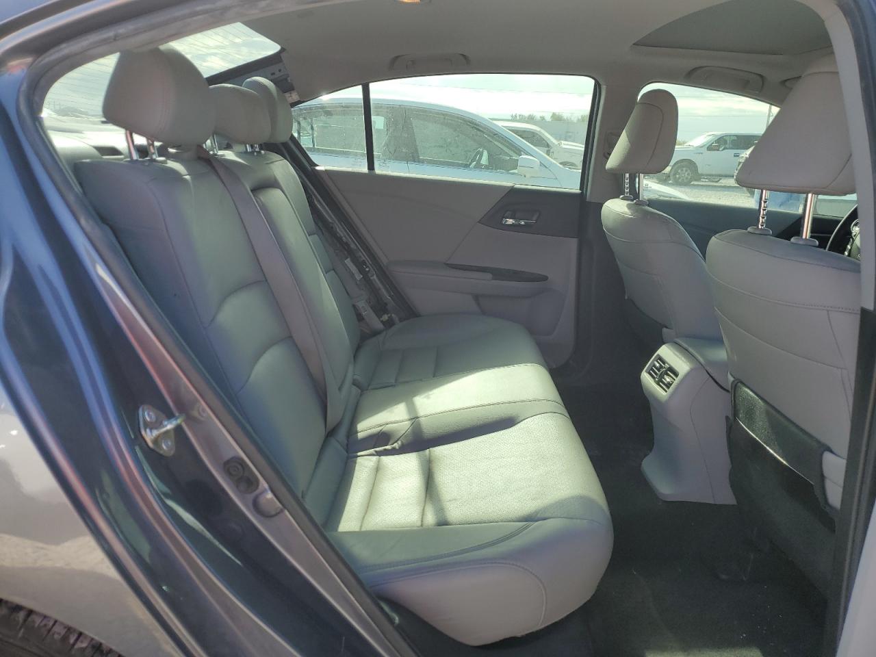 2017 Honda Accord - Image 10