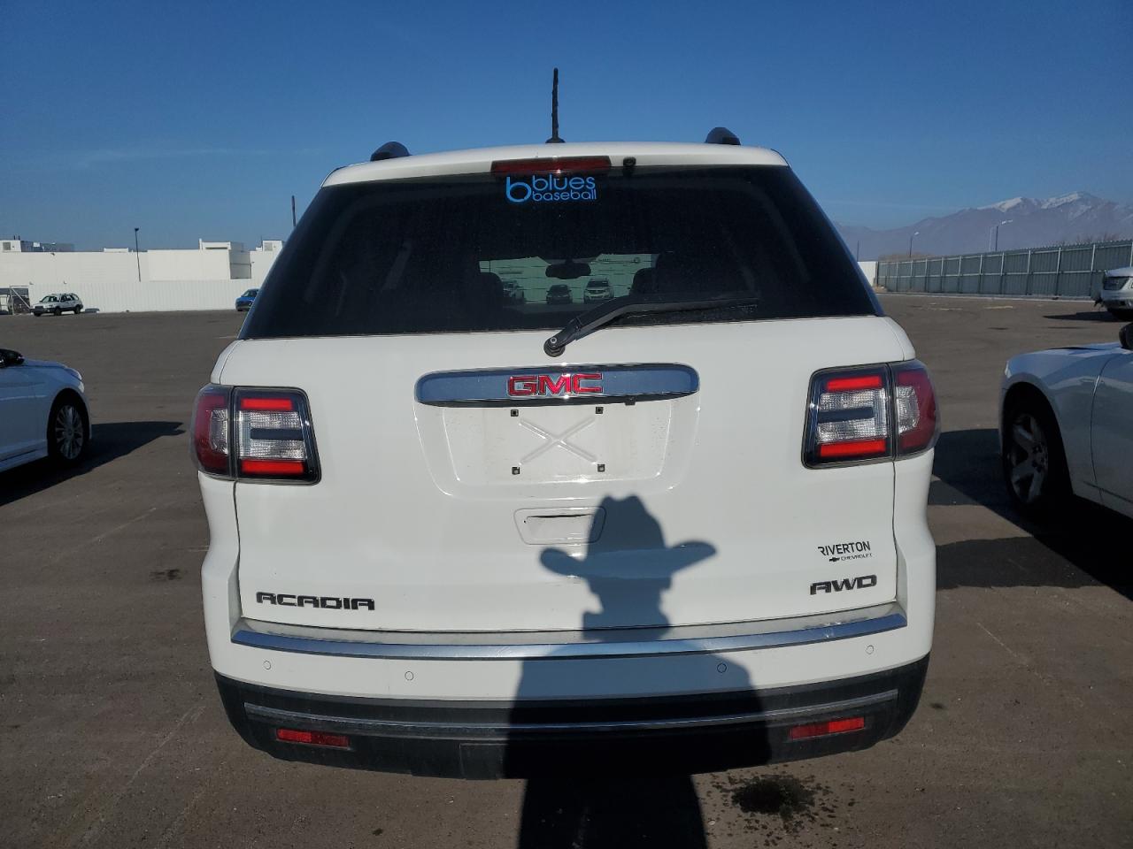 2016 GMC Acadia - Image 6