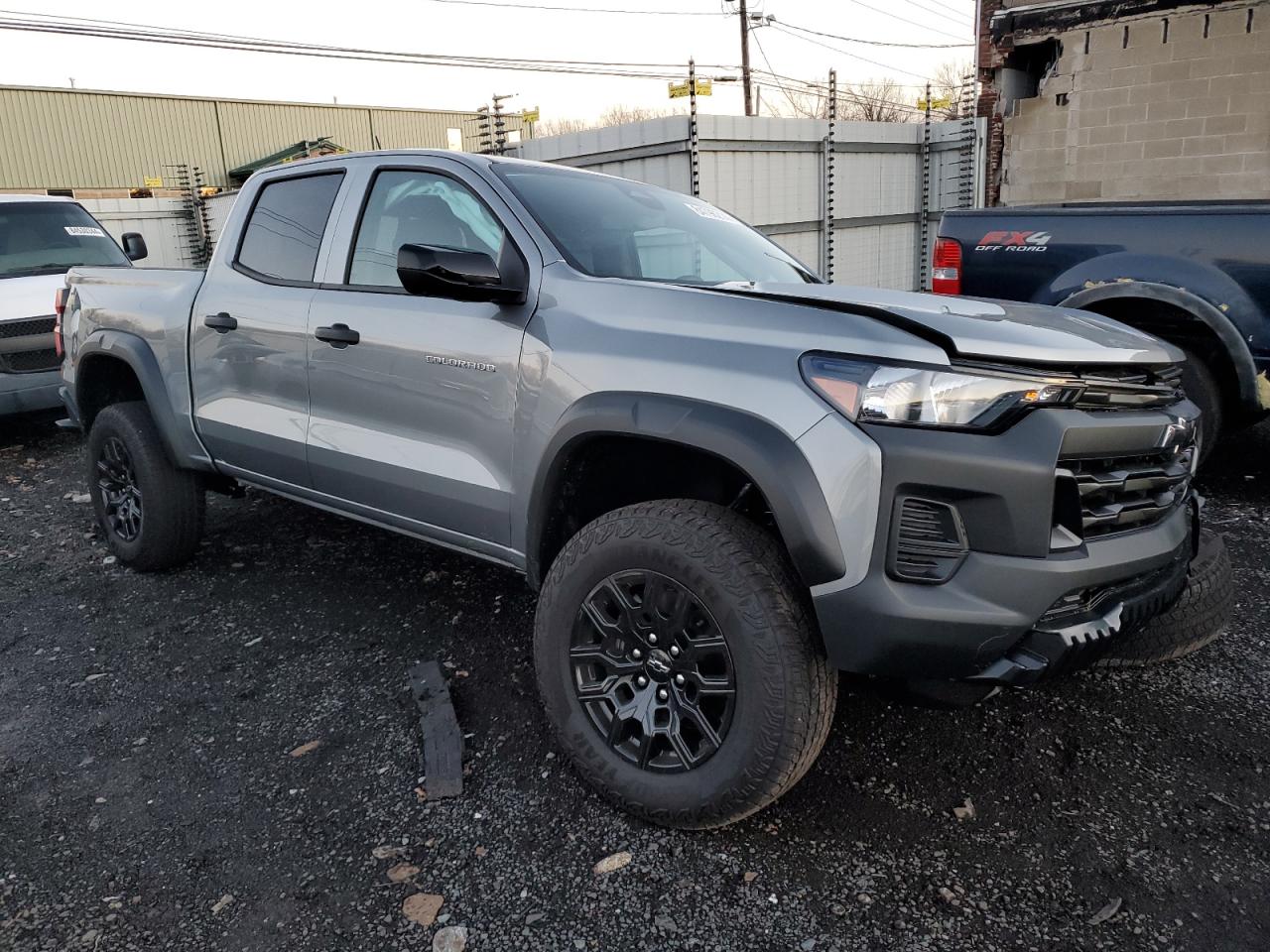 VIN 1GCPTEEK9R1284457 2024 CHEVROLET COLORADO T no.4