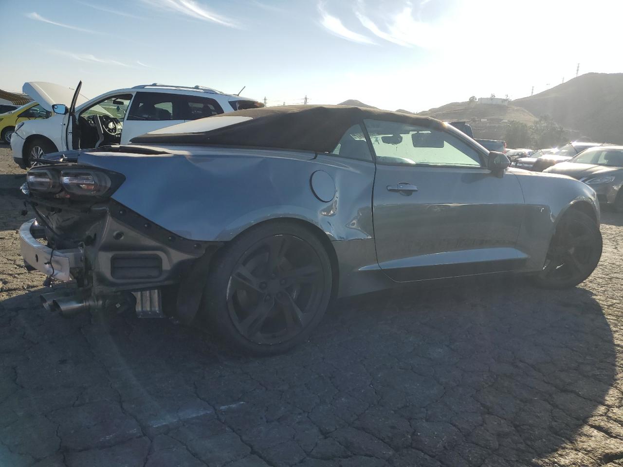 2020 Chevrolet Camaro - Image 3