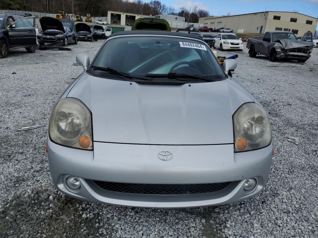2005 Toyota MR2 - Image 5