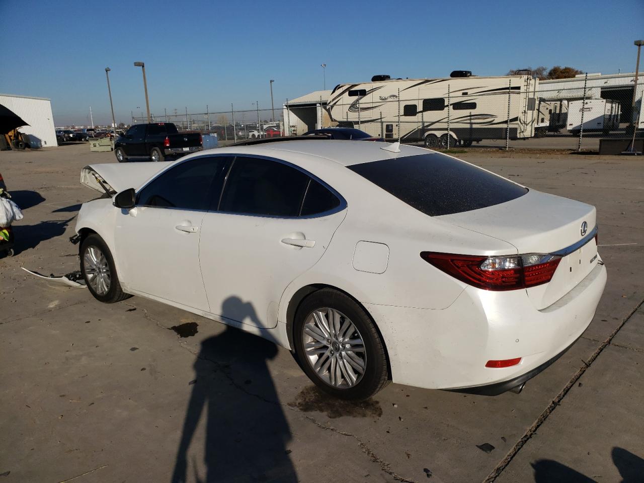 2013 Lexus ES - Image 2