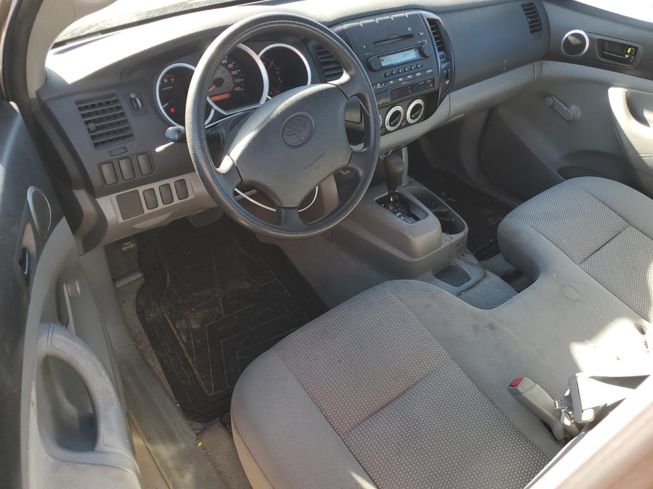 2005 Toyota Tacoma - Image 8