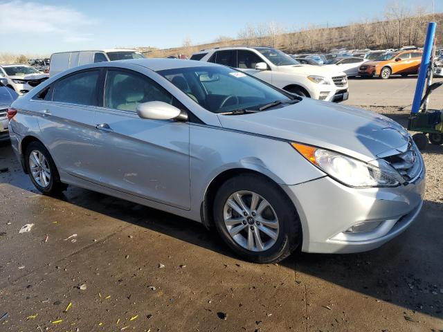  HYUNDAI SONATA 2013 Сріблястий