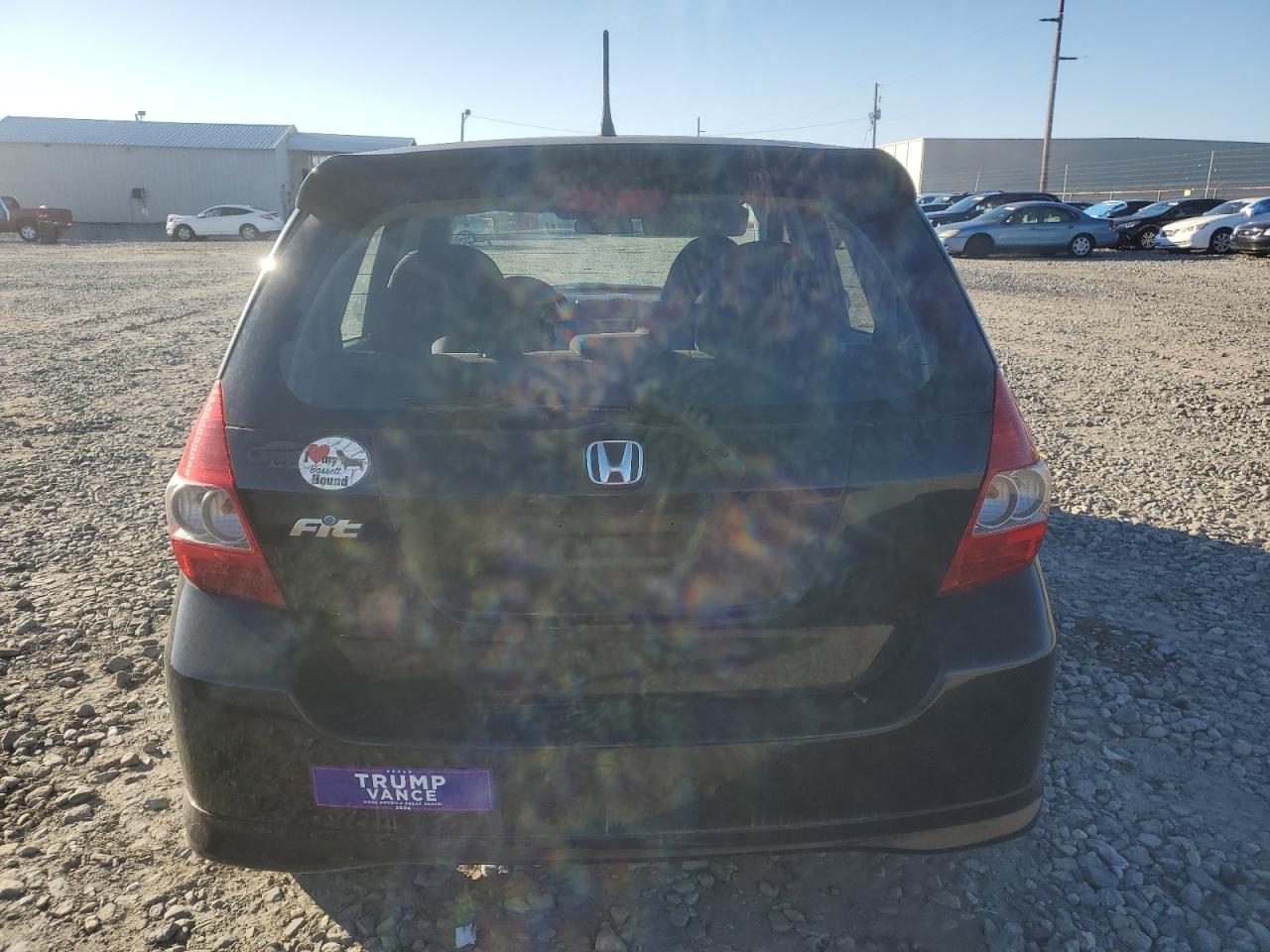 2008 Honda Fit Sport VIN: JHMGD38678S063141 Lot: 82429294