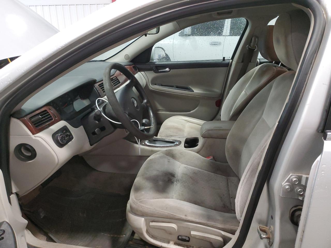 2013 Chevrolet Impala - Image 7