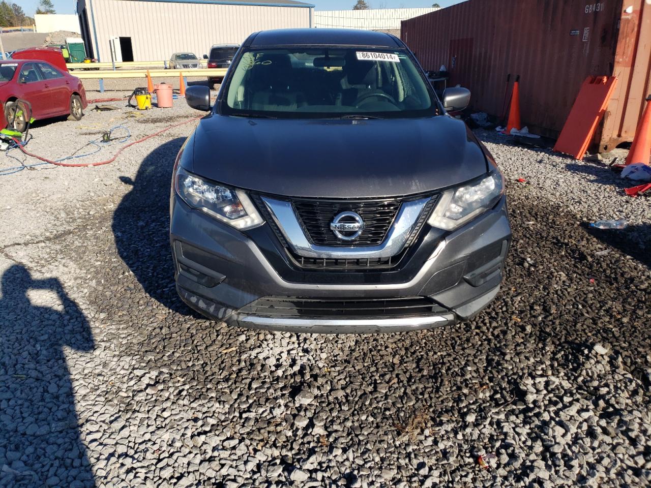 2017 Nissan Rogue - Image 5