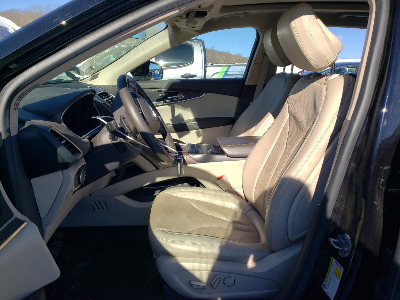 2020 Lincoln Nautilus - Image 7