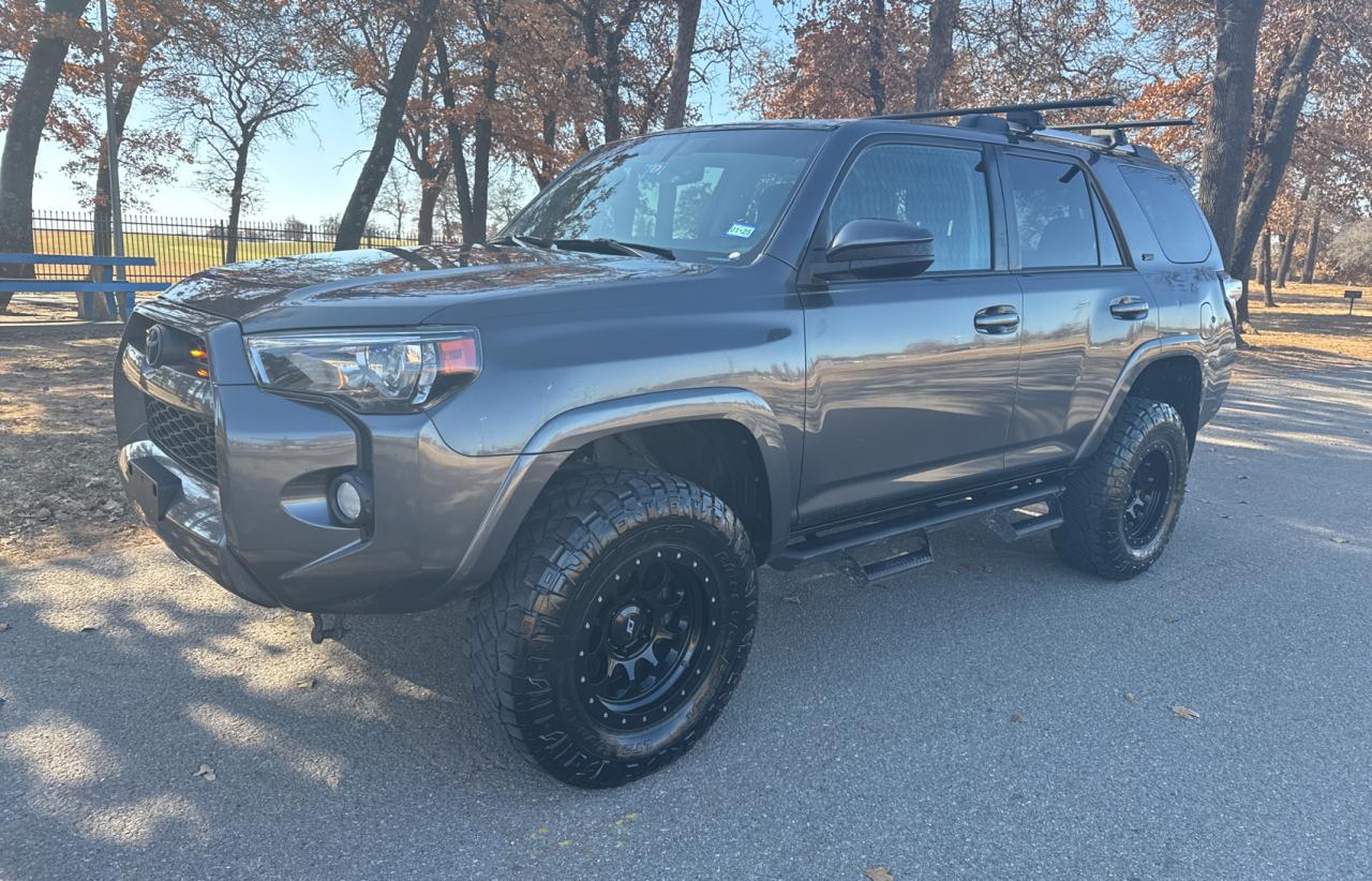 VIN JTEBU5JR2K5657780 2019 TOYOTA 4RUNNER no.2