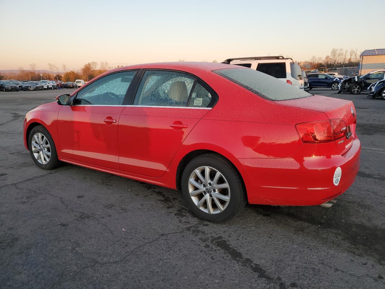 2014 Volkswagen Jetta - Image 2