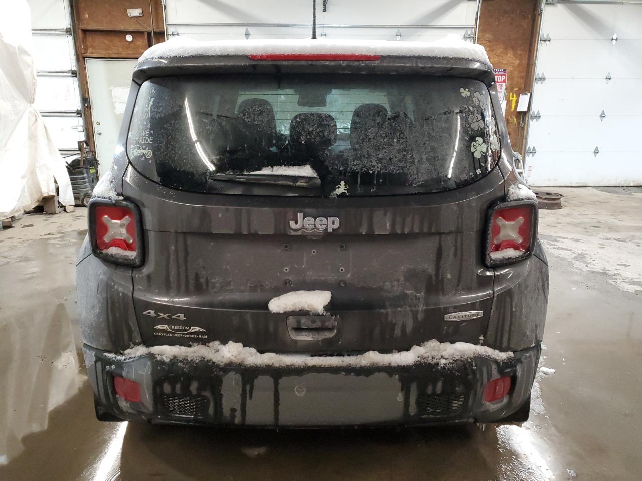 2021 Jeep Renegade - Image 6