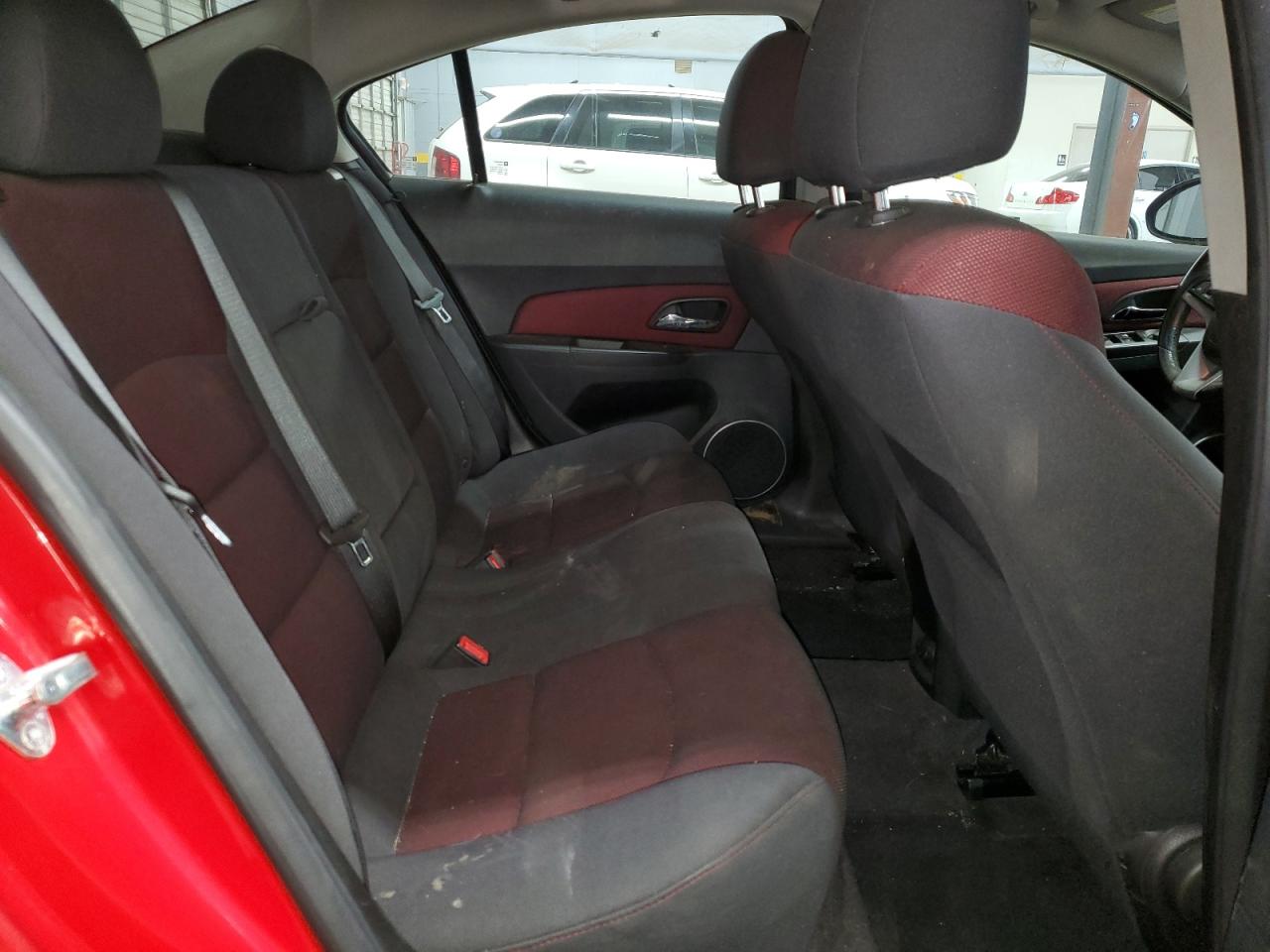 2013 Chevrolet Cruze - Image 10