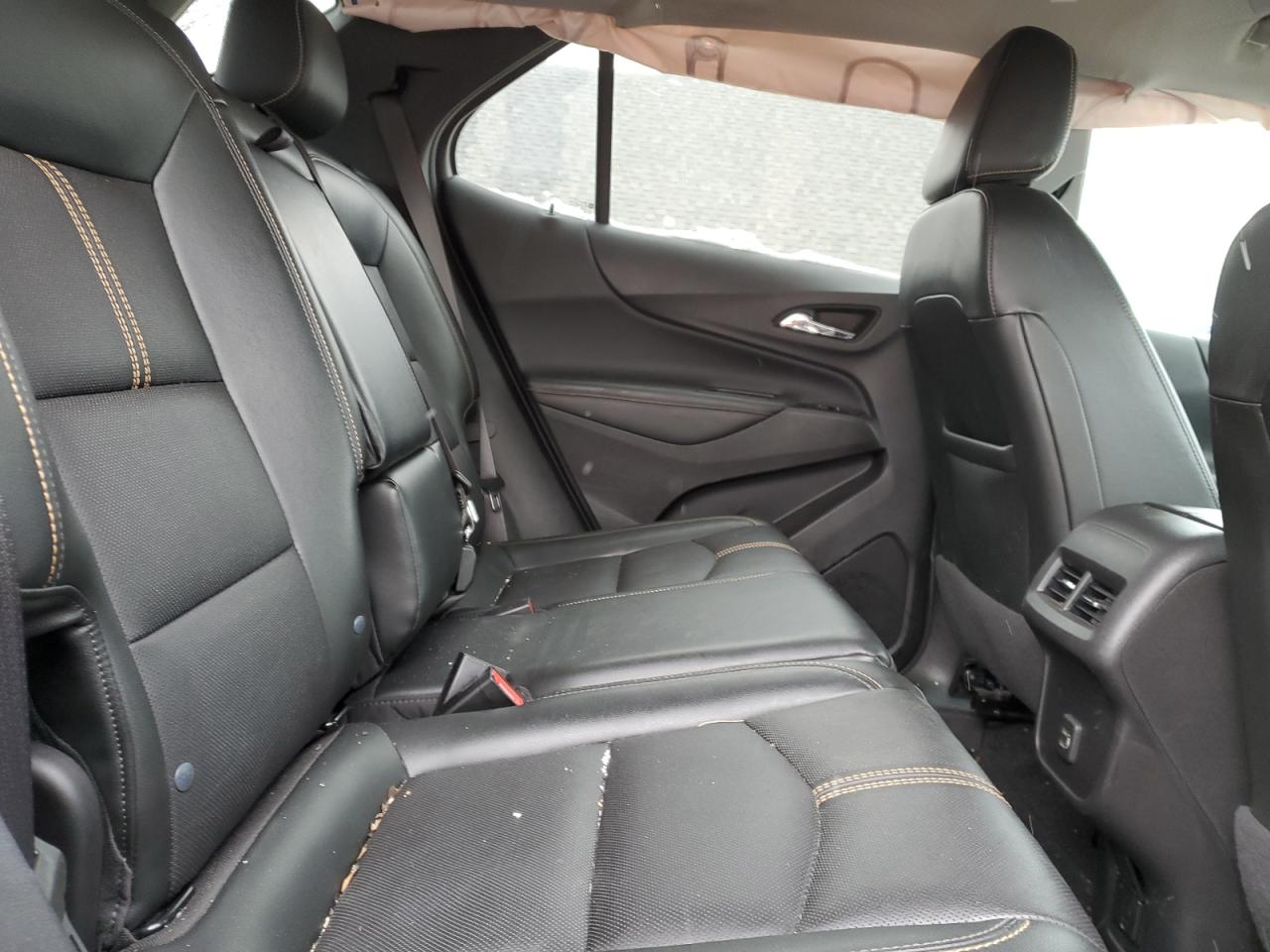 2022 Chevrolet Equinox - Image 11