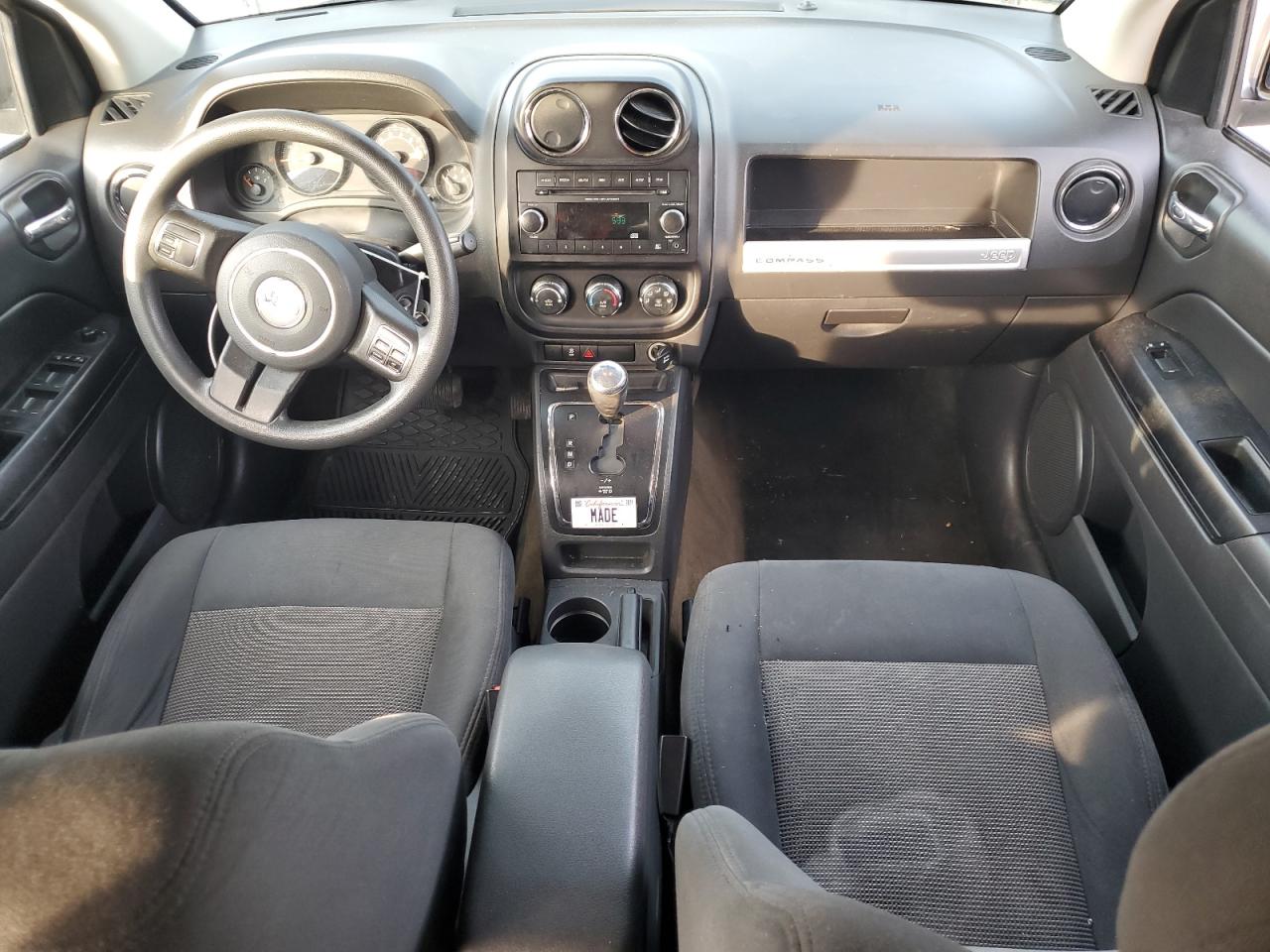 2017 Jeep Compass - Image 8