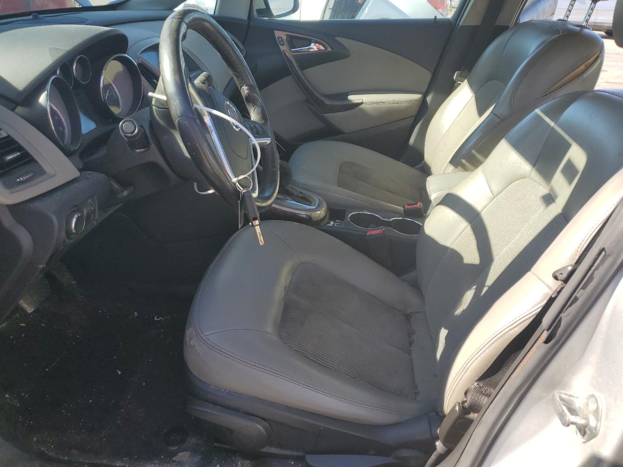 2016 Buick Verano - Image 7