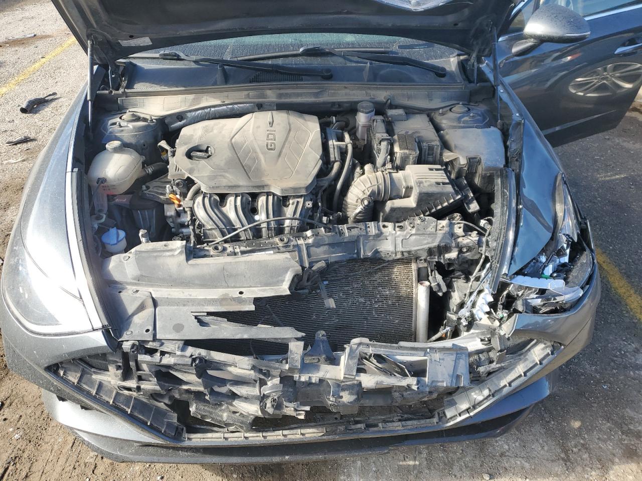 2022 Hyundai Sonata - Image 11