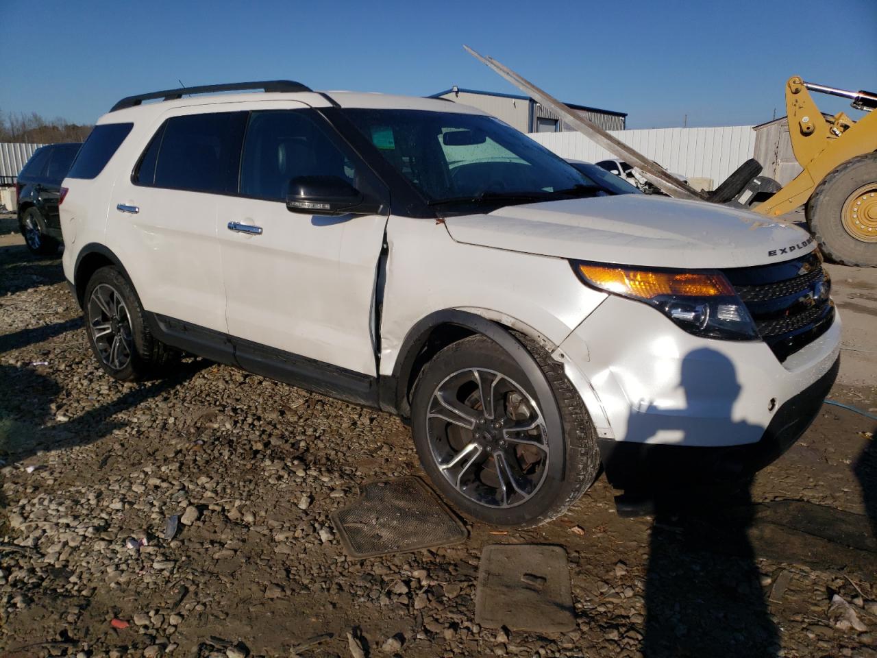 VIN 1FM5K8GTXDGC83630 2013 FORD EXPLORER no.4