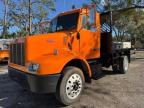 2005 Peterbilt 330  للبيع في Riverview، FL - Minor Dent/Scratches