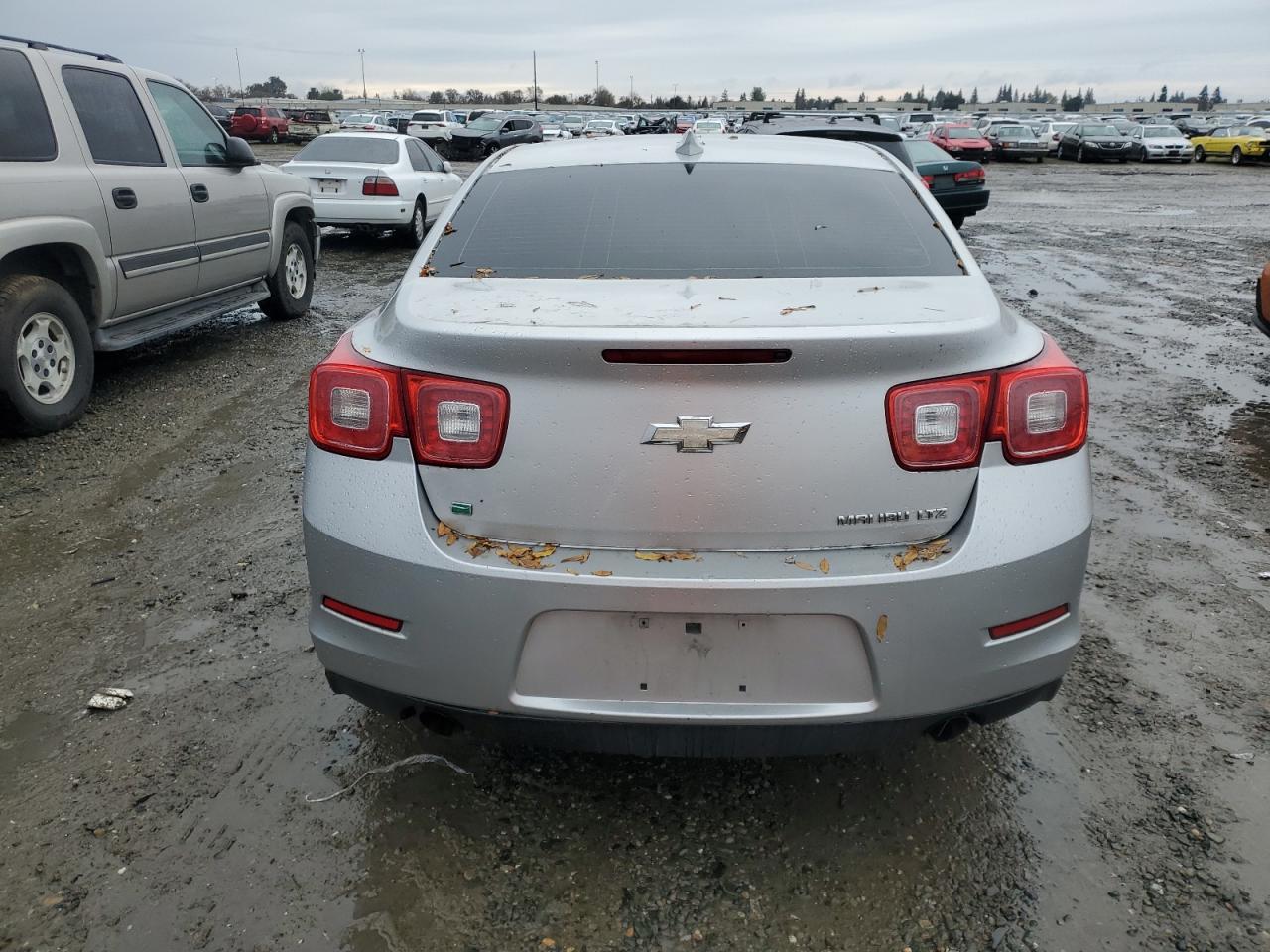 VIN 1G11E5SA6GU156614 2016 CHEVROLET MALIBU no.6