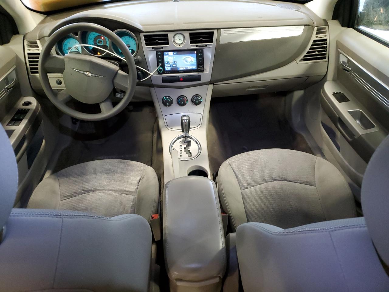 2008 Chrysler Sebring - Image 8