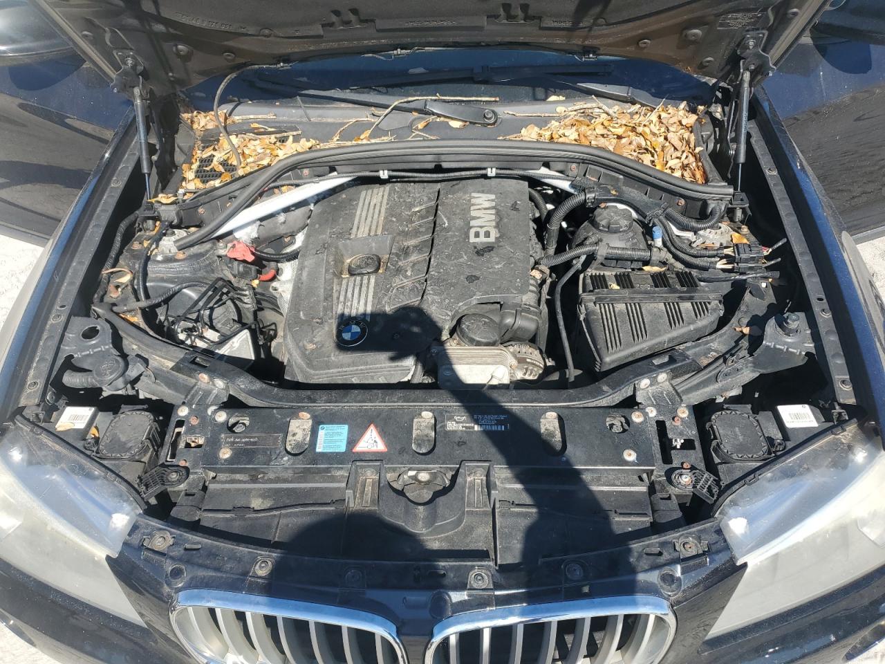 2011 BMW X3 - Image 12