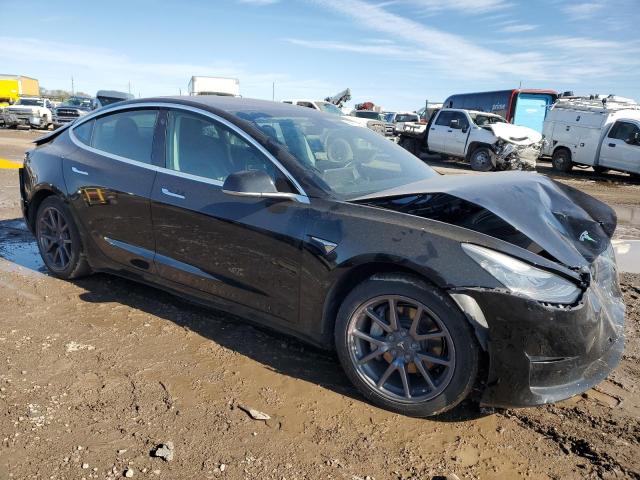  TESLA MODEL 3 2019 Черный