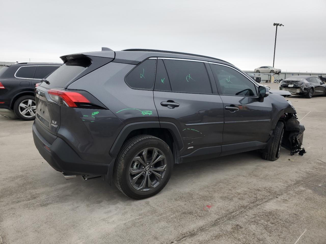 2023 Toyota RAV 4 - Image 3