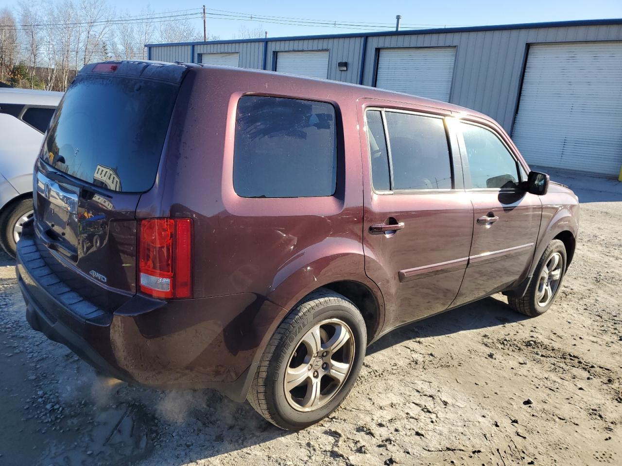 VIN 5FNYF4H59FB036594 2015 HONDA PILOT no.3