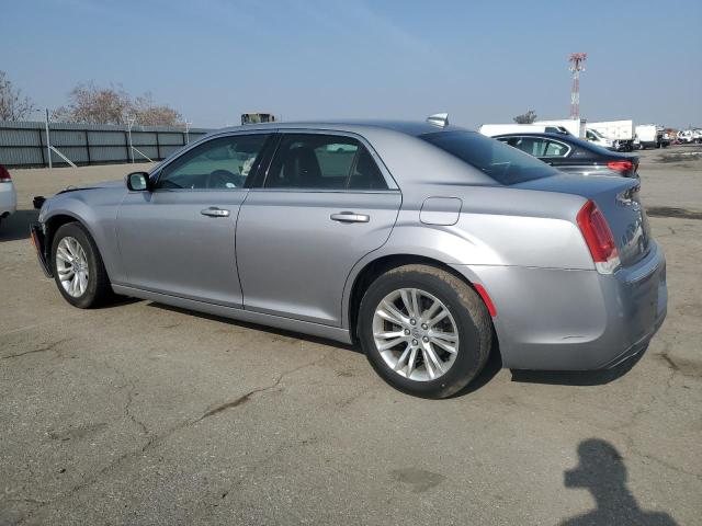  CHRYSLER 300 2016 Серебристый