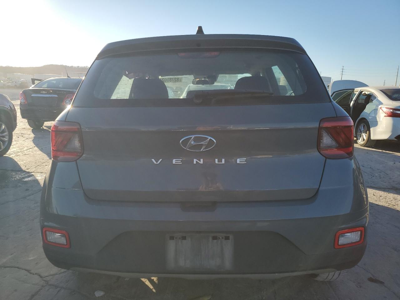 2022 Hyundai Venue Se VIN: KMHRB8A33NU153525 Lot: 82780024