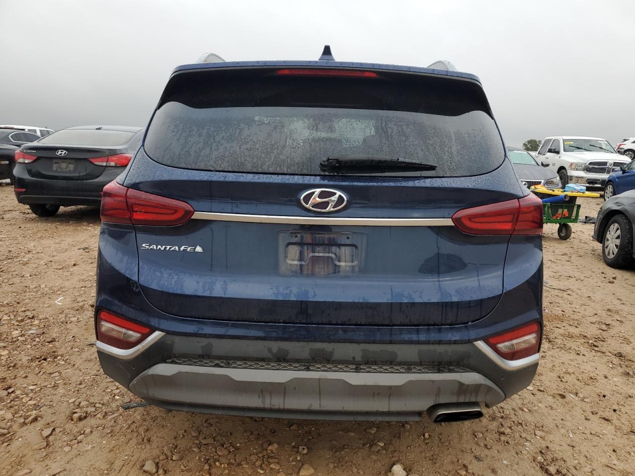 2020 Hyundai Santa Fe - Image 6