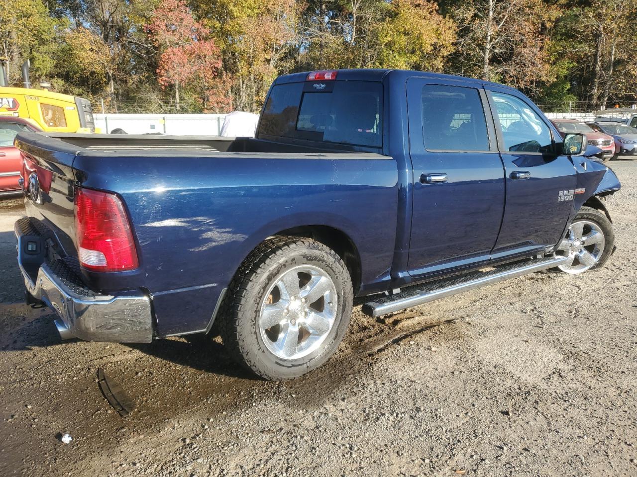 2016 RAM 1500 - Image 3