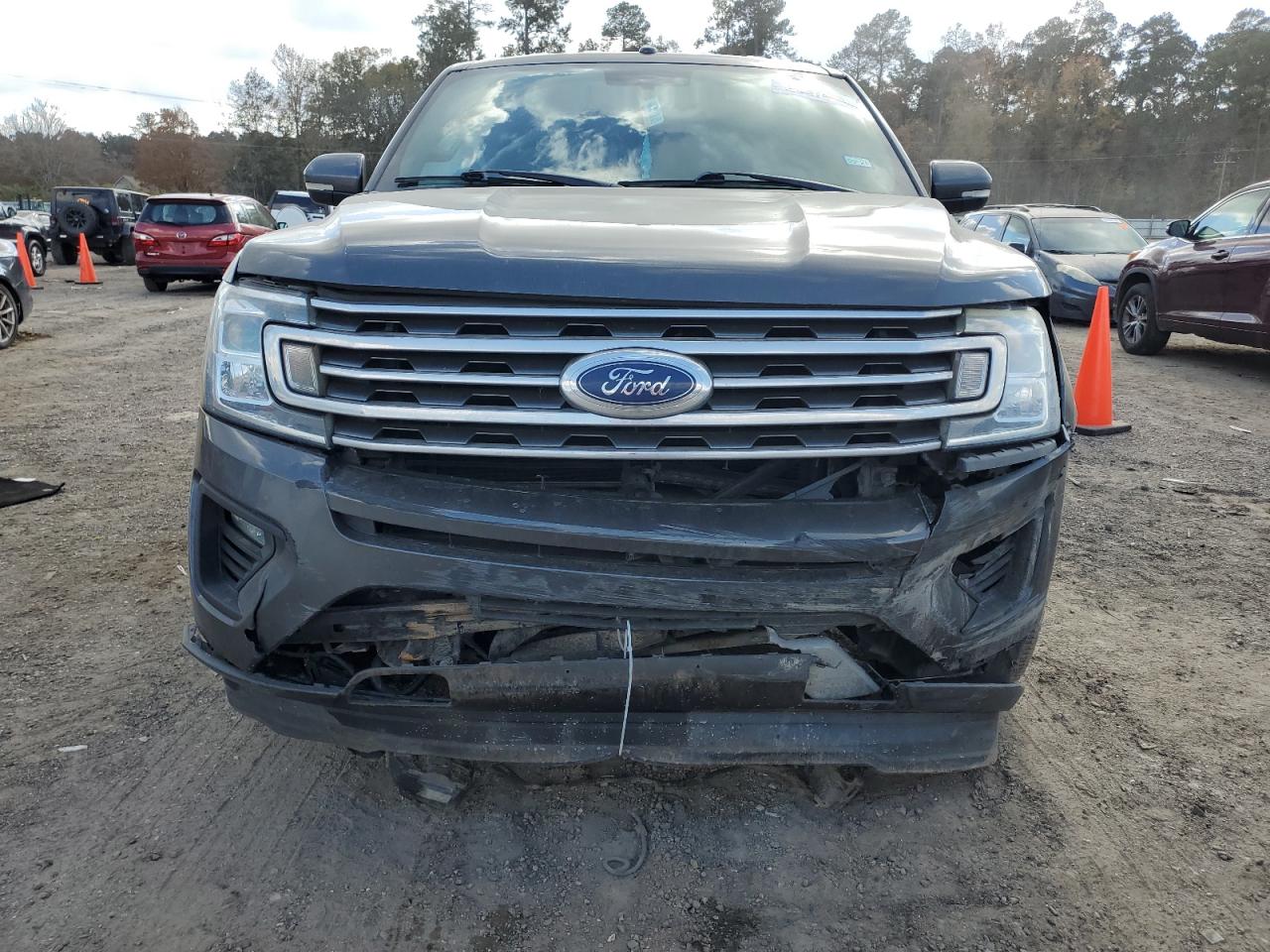 2019 Ford Expedition - Image 5