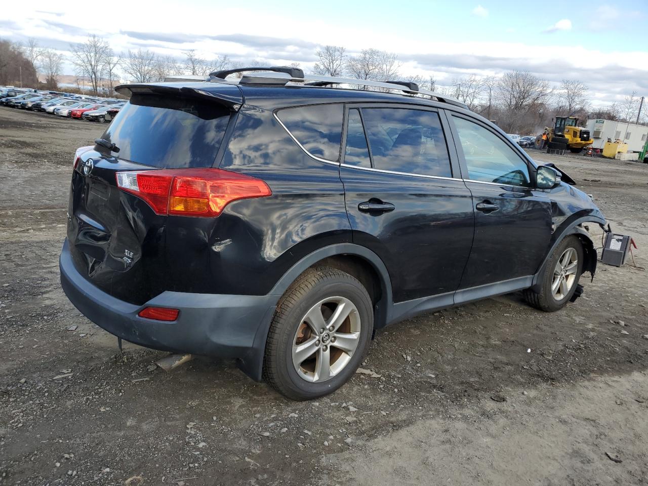 2015 Toyota RAV 4 - Image 3